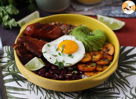  Bandeja Paisa -  Zapachowa nuta tradycji kolumbijskiej w objęciach sycącego dania!